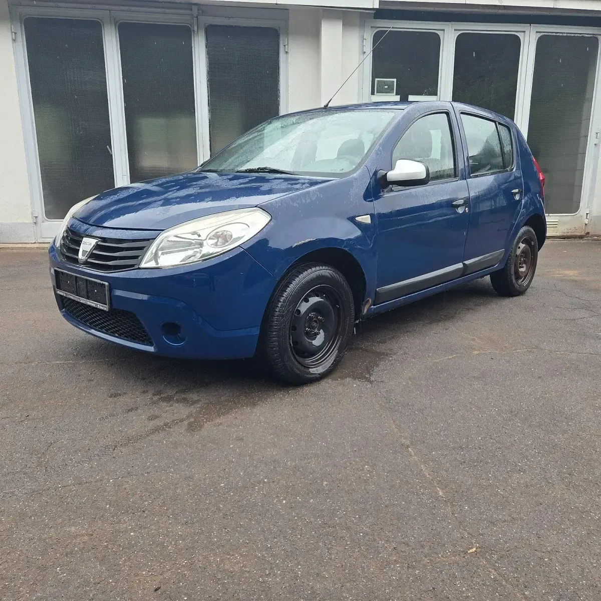 Gebraucht Dacia Sandero 75 PS (55 kW) 2009 Blau Kleinwagen