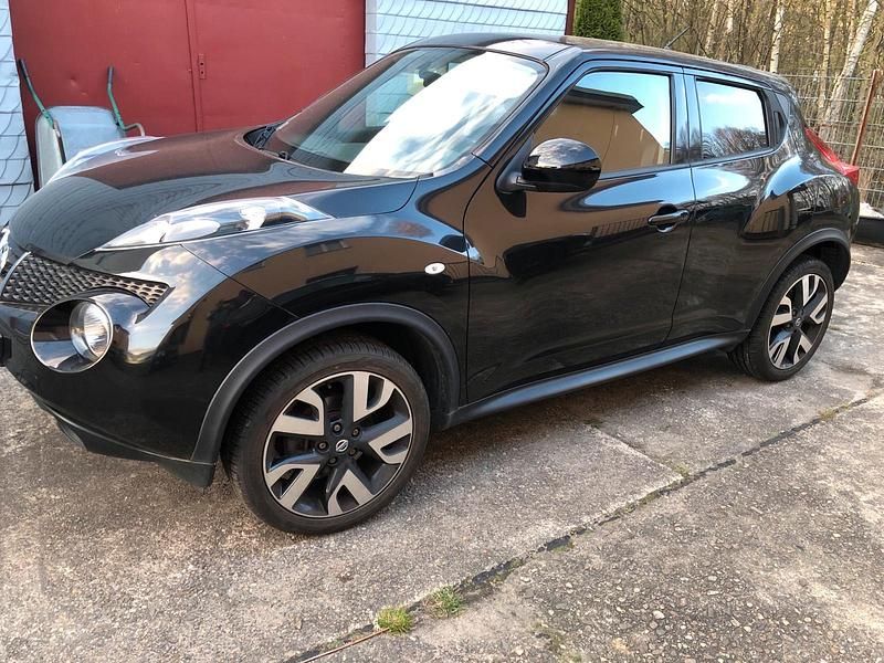 Gebraucht Nissan Juke 116 PS (85 kW) 2014 Schwarz SUV