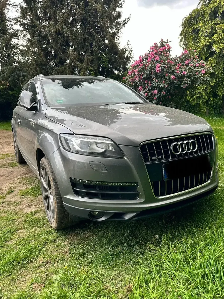 Gebraucht Audi Q7 204 PS (150 kW) 2012 Grau SUV