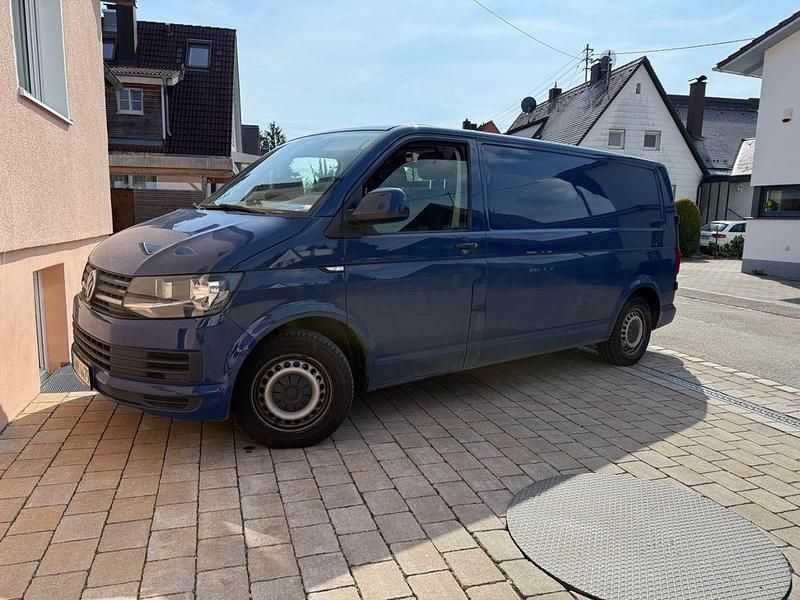 Gebraucht VW Transporter 140 PS (102 kW) 2015 Blau Van