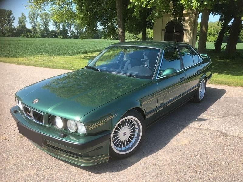 Grün Gebraucht 1989 Alpina B10 Limousine | 33.990 € - Bild 1/4