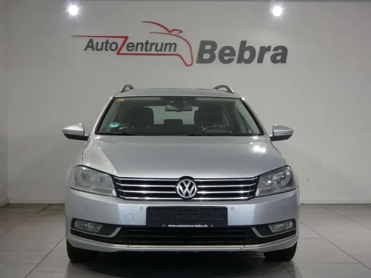 Gebraucht VW Passat Comfortline 170 PS (125 kW) 2012 Reflexsilber metallic Kombi