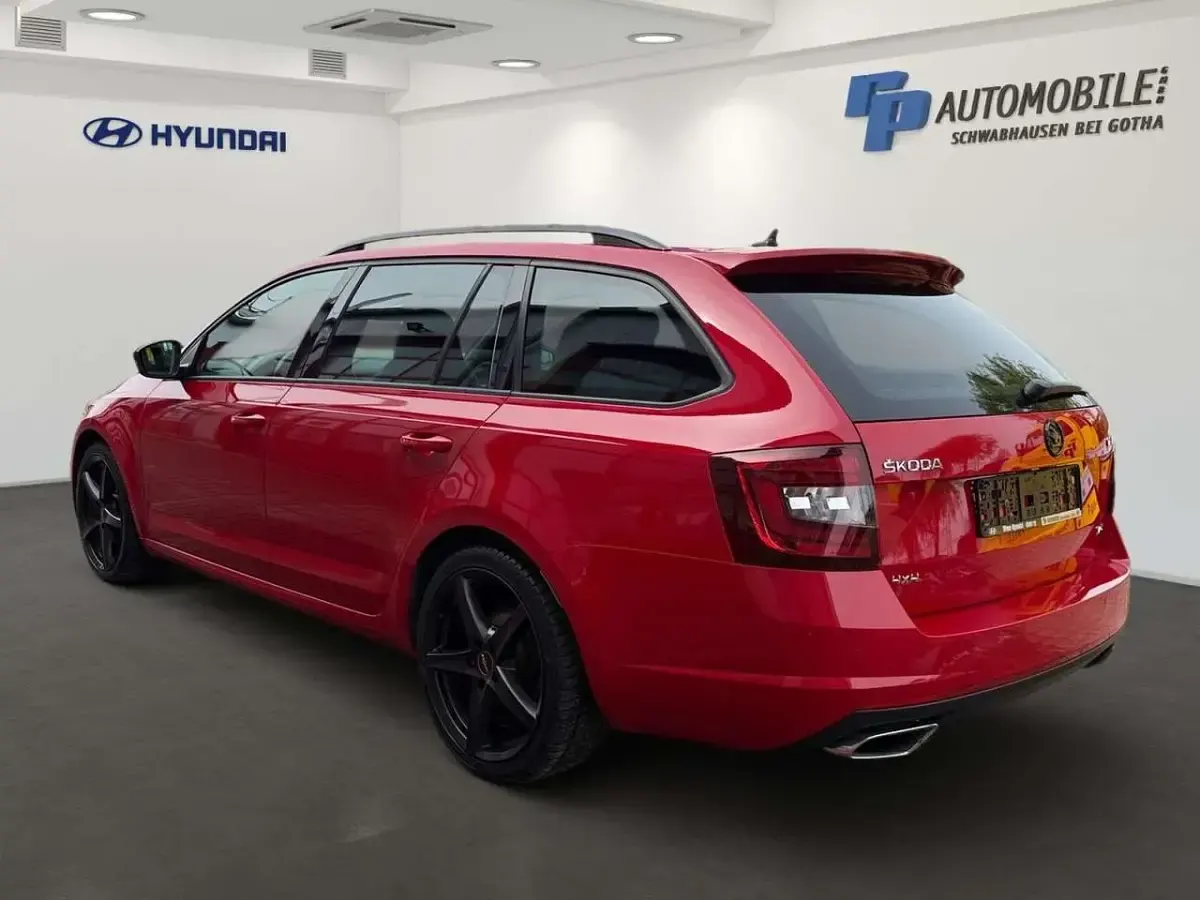 Gebraucht Skoda Octavia RS 184 PS (135 kW) 2019 Rot Kombi