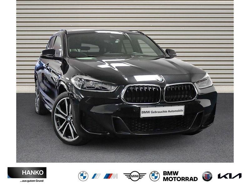 Saphirschwarz metallic Gebraucht 2022 BMW X2 Efficient Dynamics SUV | 28.555 € (Fairer Preis) - Bild 1/4