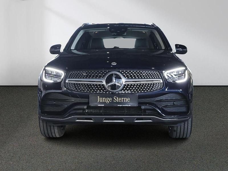 Gebraucht Mercedes GLC300e AMG 306 PS (225 kW) 2021 Cavansitblau SUV