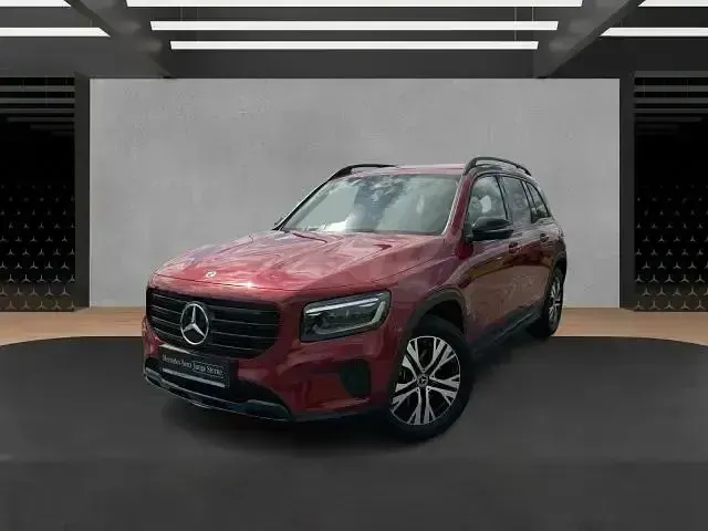 Gebraucht Mercedes GLB200 Progressive 150 PS (110 kW) 2025 Rot SUV