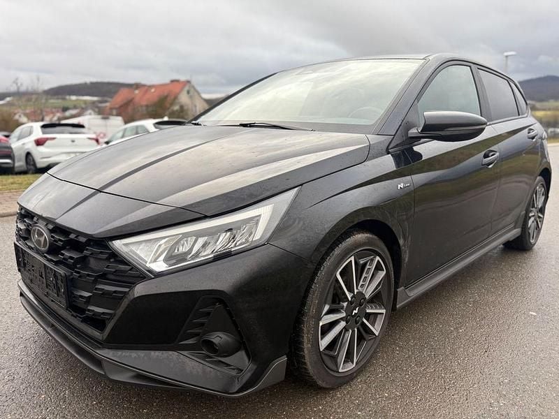 Gebraucht Hyundai i20 N Line 101 PS (74 kW) 2021 Schwarz Kleinwagen