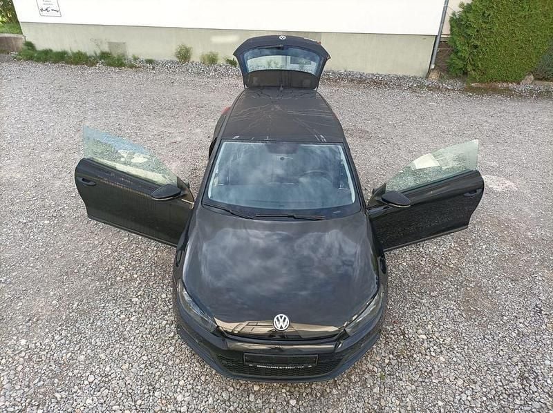 Schwarz Gebraucht 2011 VW Scirocco Sportline Coupé | 3.990 € (Guter Preis) - Bild 1/4