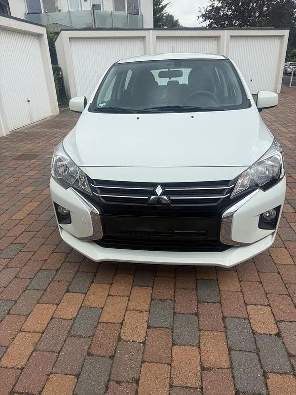 Weiß Gebraucht 2021 Mitsubishi Space Star Kleinwagen | 7.290 € (Superpreis) - Bild 1/4
