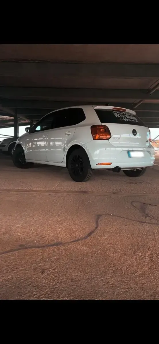 Usata VW Polo 90 CV (66 kW) 2016 Bianco Utilitaria