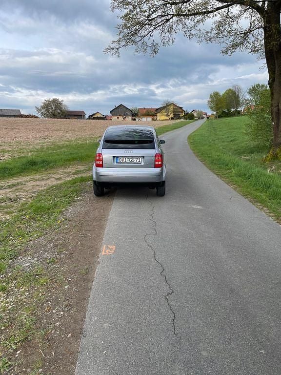 Gebraucht Audi A2 90 PS (66 kW) 2004 Grau Kleinwagen