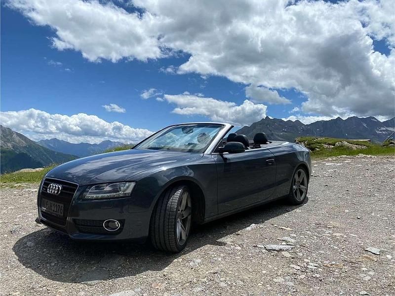 Grau Gebraucht 2011 Audi A5 Cabriolet Sport Cabrio | 11.900 € (Fairer Preis) - Bild 1/4