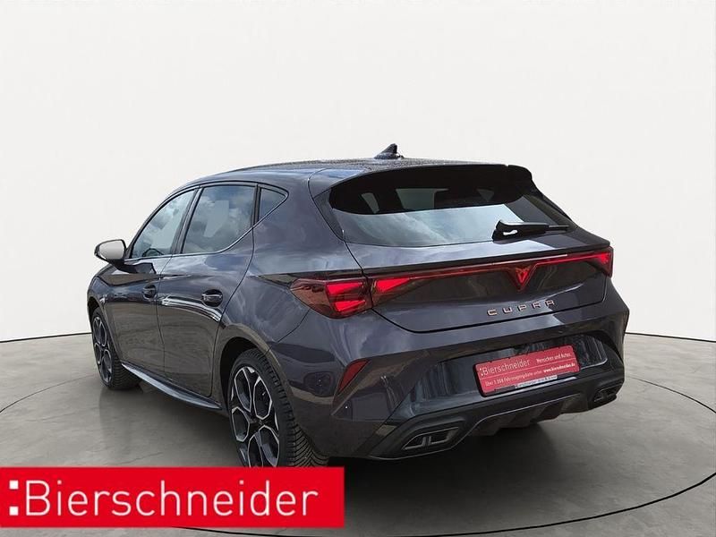 Neu Cupra Leon 150 PS (110 kW) 2026 Violett Limousine