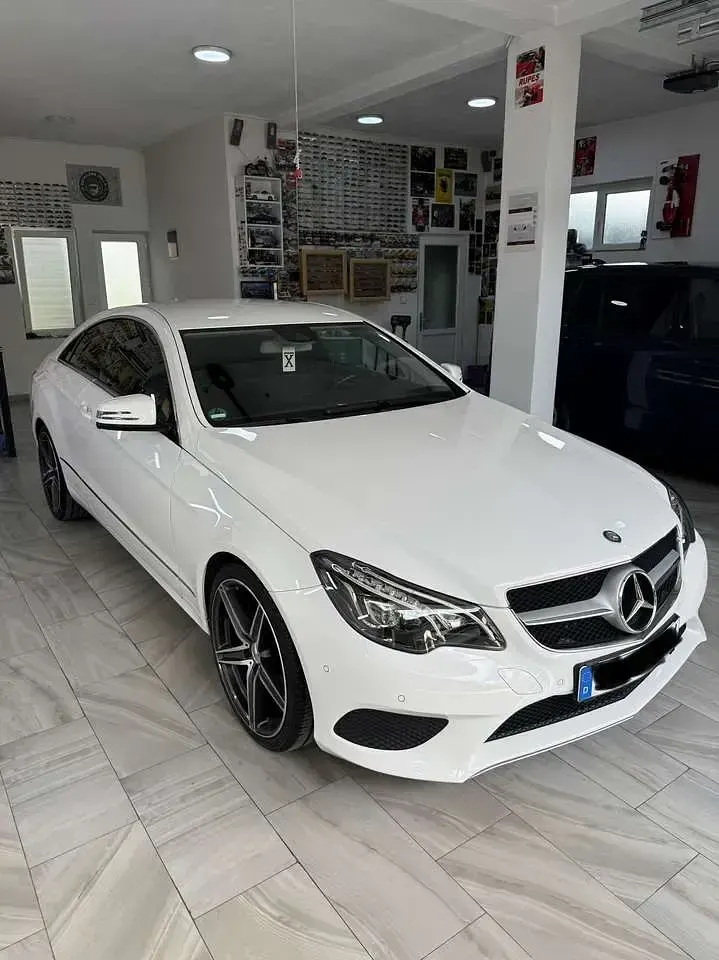 Gebraucht Mercedes E250 204 PS (150 kW) 2013 Coupé
