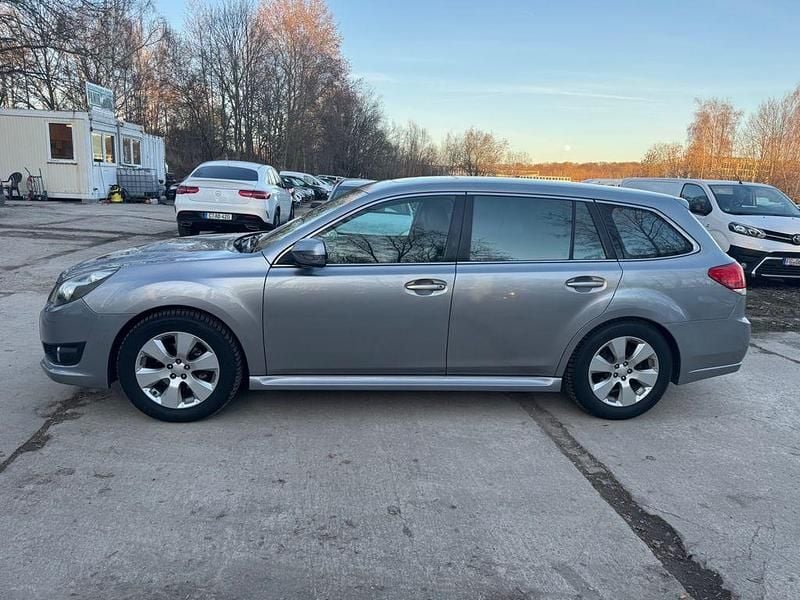 Gebraucht Subaru Legacy Sport 150 PS (110 kW) 2010 Grau Limousine