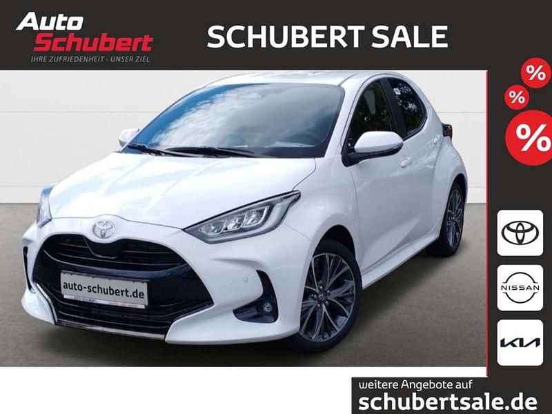 Schneeweiß Gebraucht 2024 Toyota Yaris Hybrid Style Kleinwagen | 26.480 € (Fairer Preis) - Bild 1/4