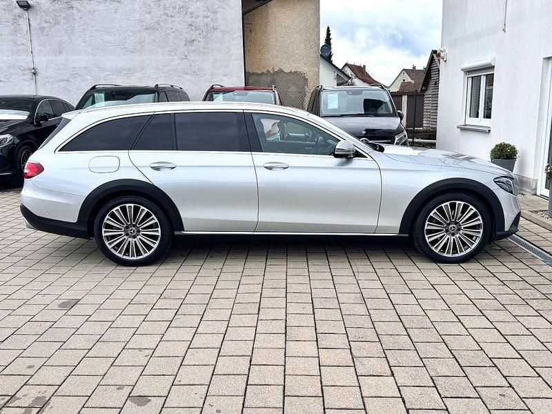 Gebraucht Mercedes E220 All-Terrain 194 PS (142 kW) 2017 Silber Kombi