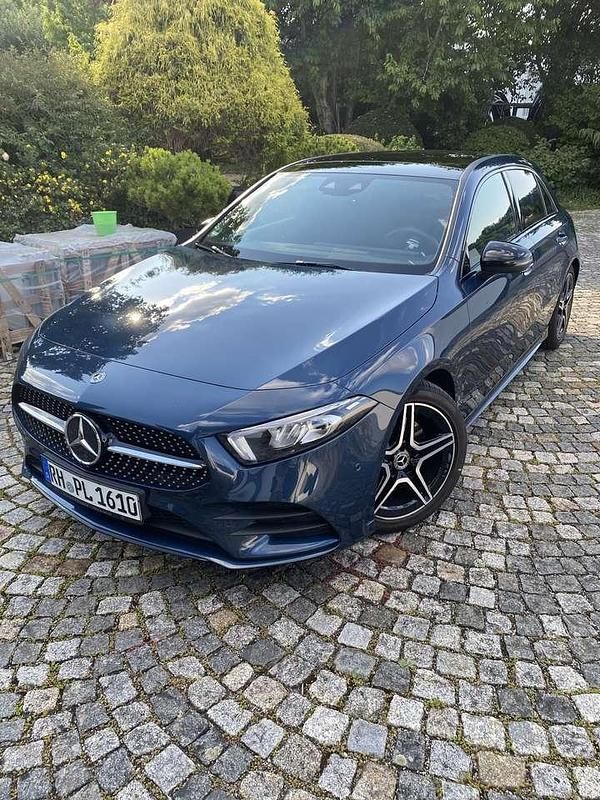Gebraucht Mercedes A220 190 PS (139 kW) 2019 Blau Kleinwagen