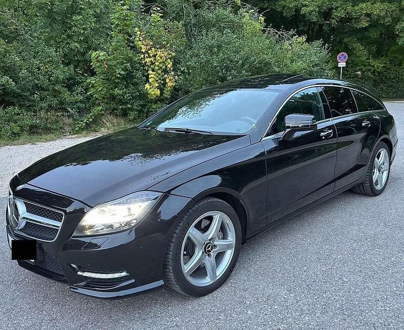 Gebraucht 2013 Mercedes CLS350 Shooting Brake AMG Kombi | 26.200 € (Teuer) - Bild 1/4
