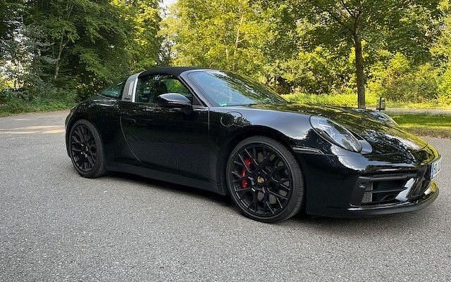 Schwarz Gebraucht 2024 Porsche 911 Targa 4 Cabrio | 182.900 € (Superpreis) - Bild 1/4