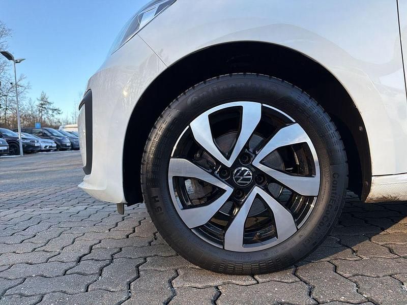 Gebraucht VW up! Active 65 PS (47 kW) 2021 Weiß Kleinwagen