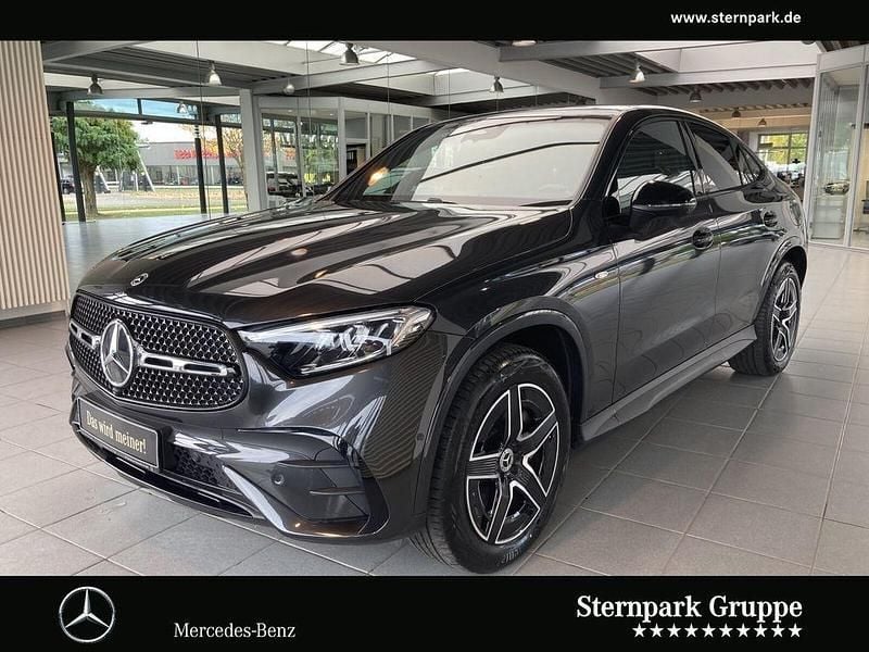 lack graphitgrau Gebraucht 2025 Mercedes GLC300e AMG Coupé | 71.900 € (Fairer Preis) - Bild 1/4