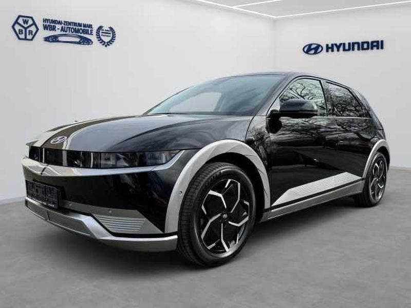 Phantom black (metallic) Gebraucht 2021 Hyundai Ioniq 5 SUV | 29.990 € (Teuer) - Bild 1/4