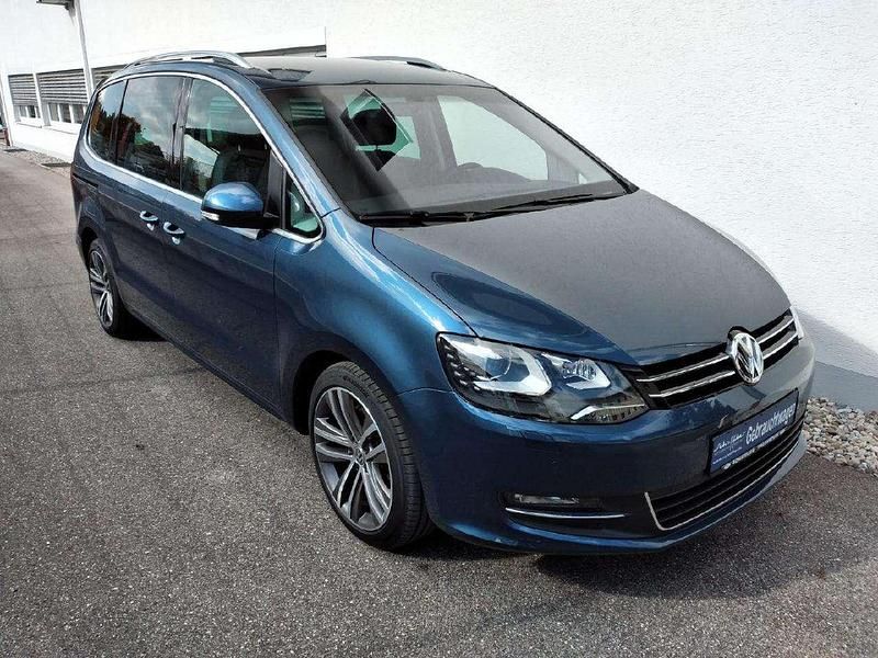 Gebraucht VW Sharan Highline 184 PS (135 kW) 2017 Hudson bay blue metallic Van / Kleinbus