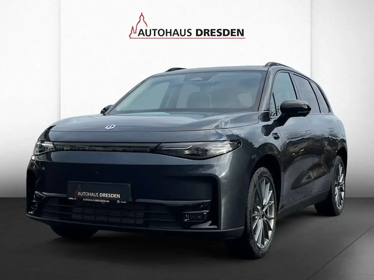 Usado Leapmotor C10 160 kW (218 CV) 2026 Gris SUV