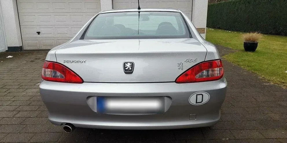 Gebraucht Peugeot 406 Coupe 132 PS (97 kW) 1998 Silber Coupé
