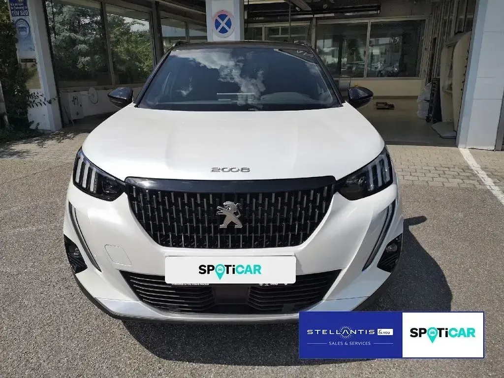 Gebraucht Peugeot 2008 GT 155 PS (114 kW) 2020 Weiß SUV