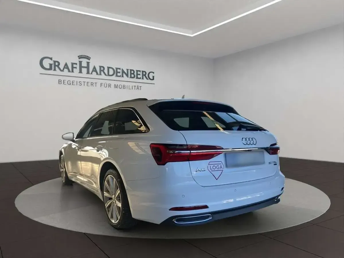 Gebraucht Audi A6 Ambiente 299 PS (219 kW) 2022 Weiß Kombi
