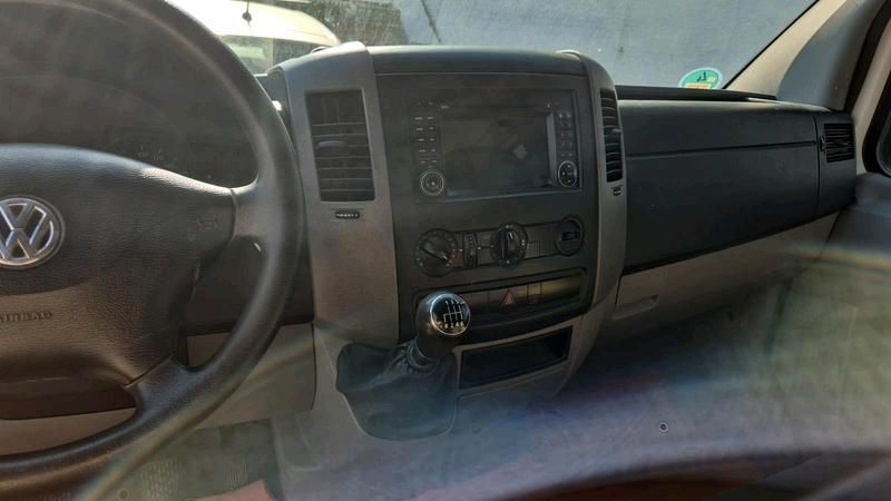 Second-hand VW Crafter 163 CP (119 kW) 2015 Alb Van