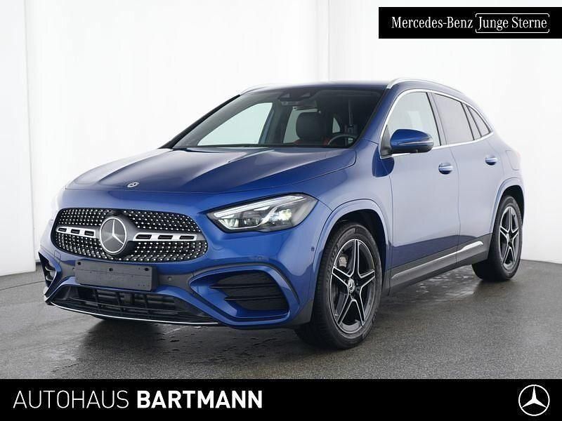 Lack spektralblau Gebraucht 2023 Mercedes GLA220 AMG SUV | 47.480 € (Etwas zu teuer) - Bild 1/4