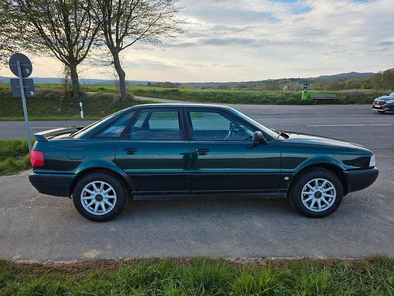 Second-hand Audi 80 116 CP (85 kW) 1994 Verde Berlinǎ