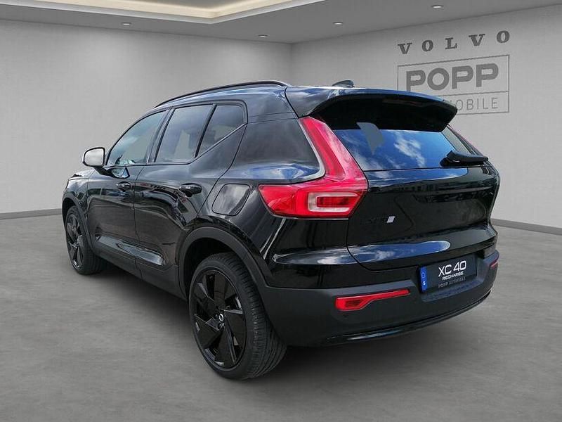 Gebraucht Volvo EX40 Plus 185 kW (252 PS) 2025 Onyx black SUV