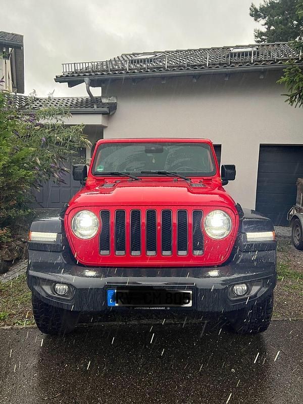 Rot Gebraucht 2020 Jeep Wrangler Rubicon SUV | 48.900 € (Etwas zu teuer) - Bild 1/4