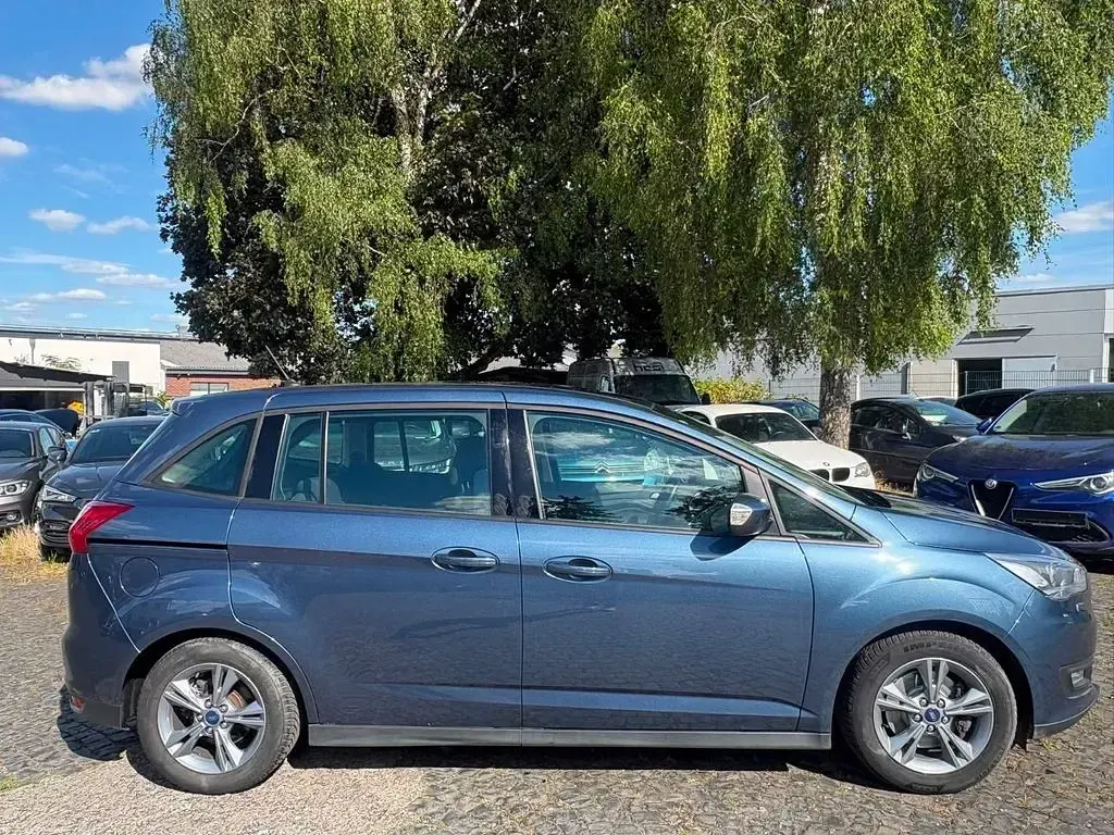 Gebraucht Ford Grand C-Max 125 PS (91 kW) 2019 Blaumetallic Van / Kleinbus