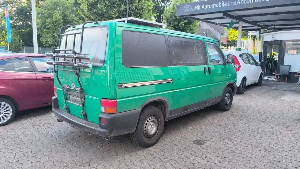 Gebraucht VW T4 116 PS (85 kW) 2000 Grün Van