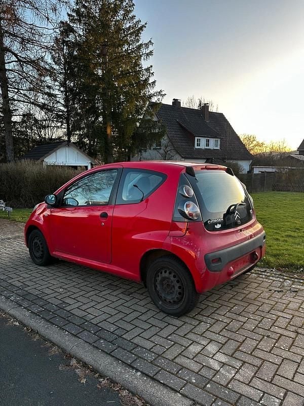 Gebraucht Citroën C1 68 PS (50 kW) 2009 Rot Kleinwagen