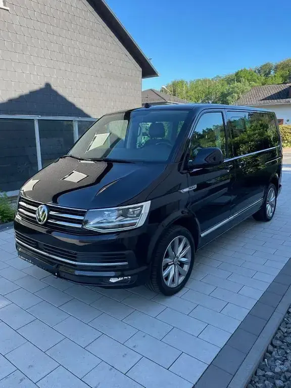 Gebraucht VW Multivan Highline 204 PS (150 kW) 2016 Schwarz Van / Kleinbus