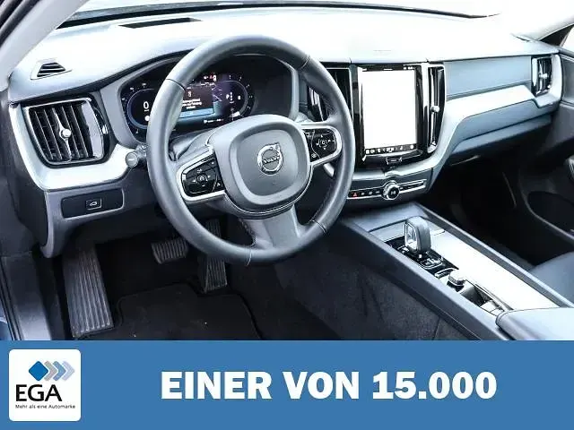 Gebraucht Volvo XC60 Ultimate 197 PS (144 kW) 2023 Blau metallic SUV