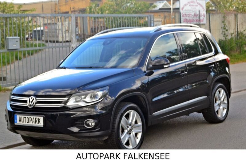 Schwarz Gebraucht 2012 VW Tiguan Exclusive SUV | 15.999 € (Teuer) - Bild 1/4