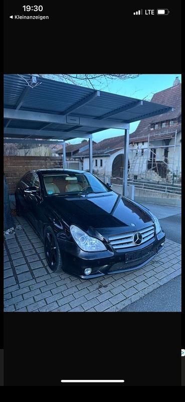 Gebraucht Mercedes CLS320 224 PS (164 kW) 2007 Schwarz Coupé