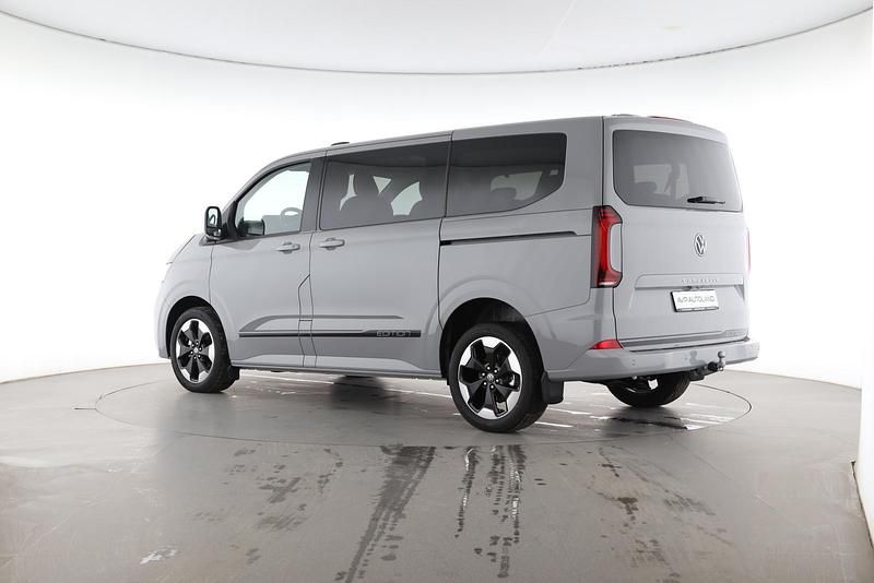 Neu VW Caravelle Edition 150 PS (110 kW) 2026 Stone grey Van / Kleinbus