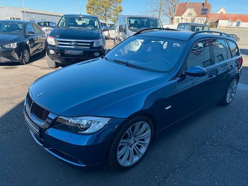 Gebraucht BMW 325 Advantage 218 PS (160 kW) 2006 Blau Kombi