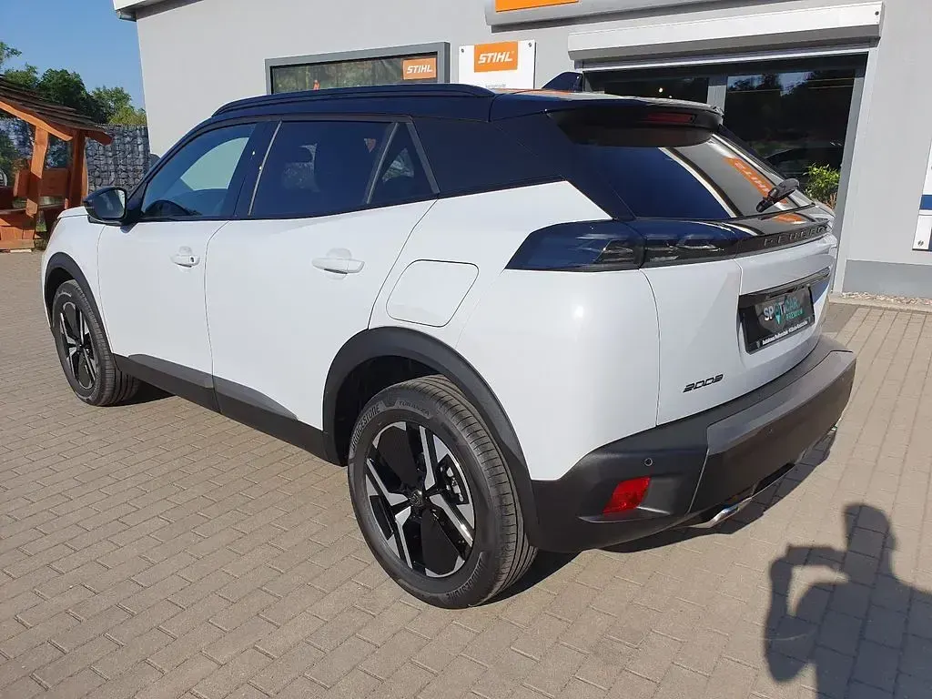 Neu Peugeot 2008 GTi 145 PS (106 kW) 2025 Weiß SUV