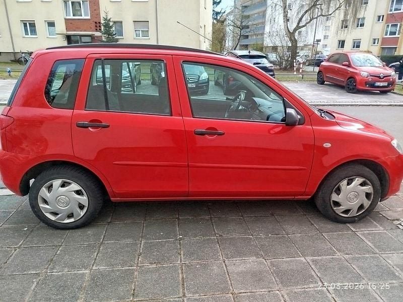 Gebraucht Mazda 2 Exclusive 80 PS (58 kW) 2003 Rot Kleinwagen