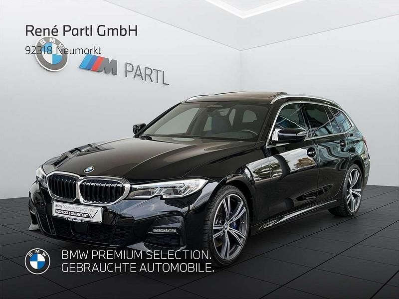 Black sapphire Gebraucht 2020 BMW 330 M Sport Kombi | 36.470 € (Etwas zu teuer) - Bild 1/4