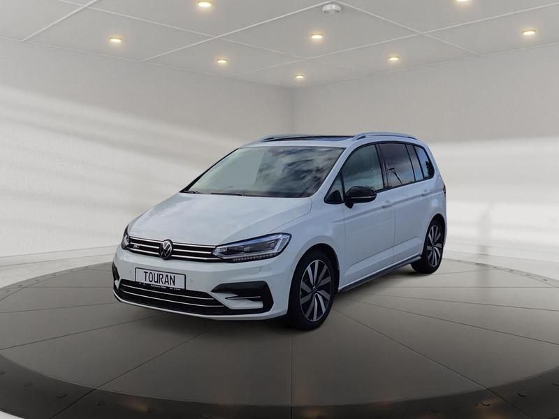 Gebraucht VW Touran Comfortline 150 PS (110 kW) 2025 Weiß Van / Kleinbus
